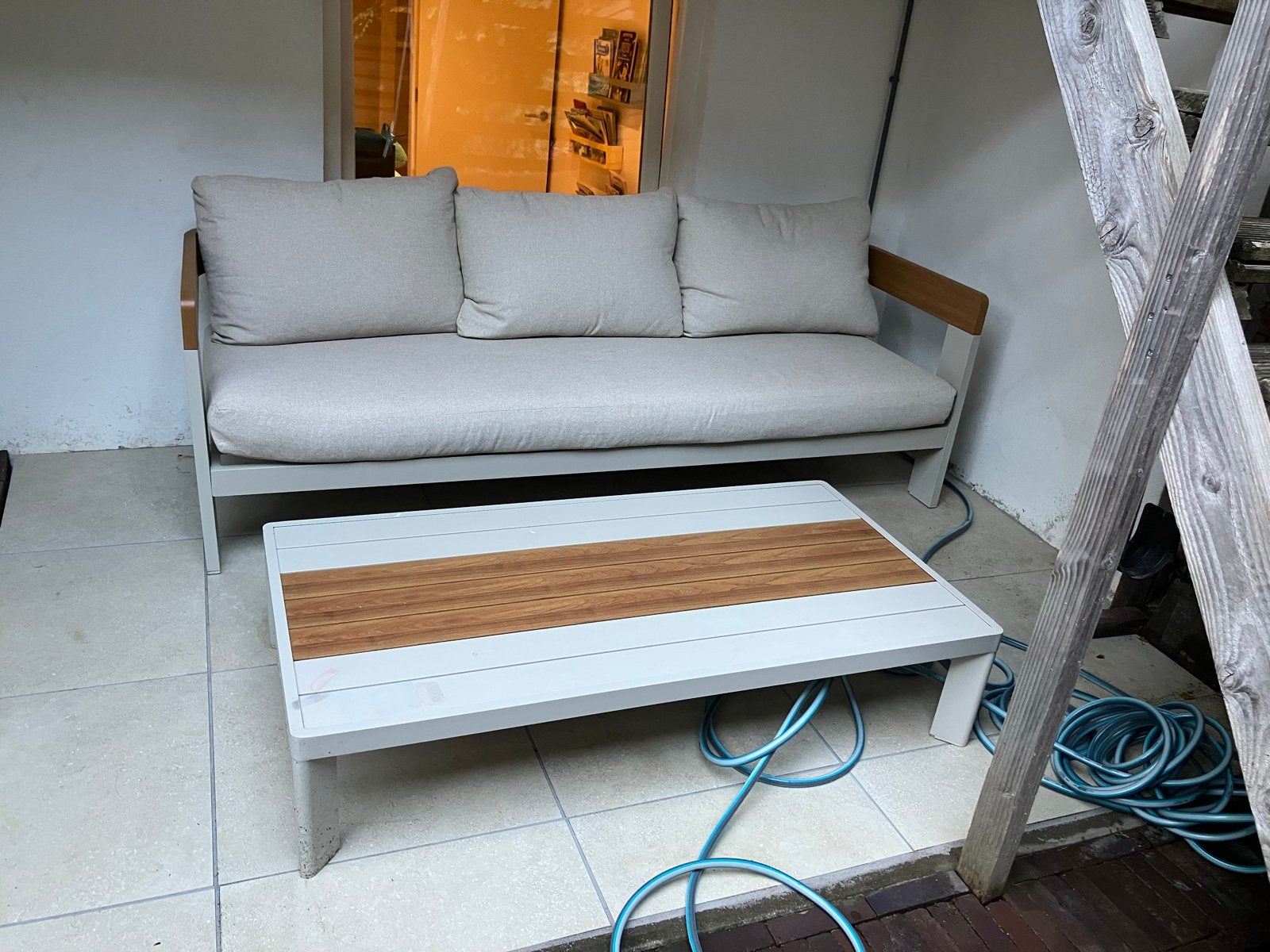 Moderne loungeset met salontafel - Grijs/Hout, Ophalen, Gebruikt, 3 zitplaatsen, Aluminium
