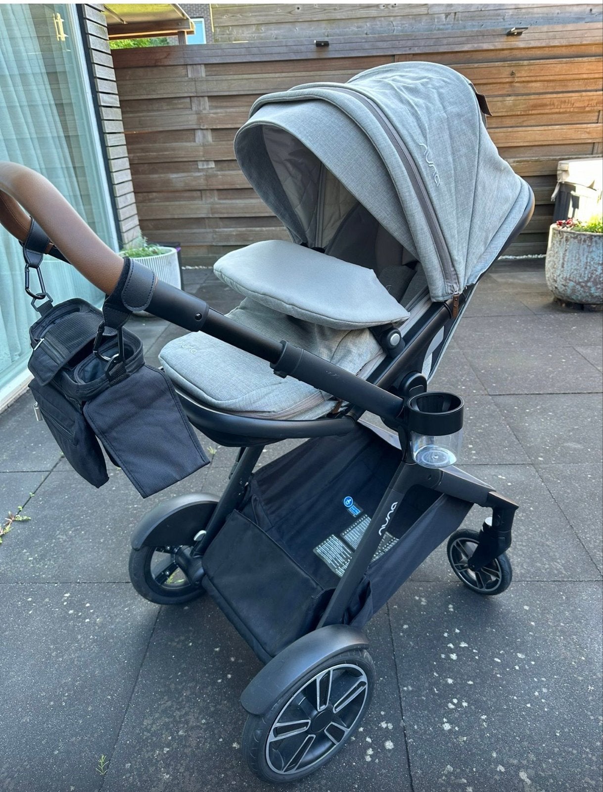 Nuna Demi Grow kinderwagen - Zo goed als nieuw, Zo goed als nieuw, Combiwagen, Met reiswieg, Ophalen