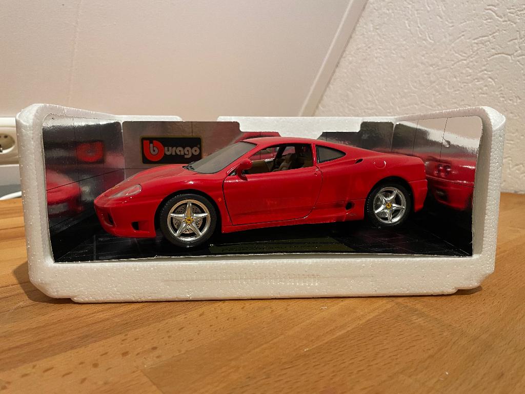 1:18 Schaalmodel Ferrari 360 Modena, Ophalen of Verzenden, Zo goed als nieuw, Auto, Bburago