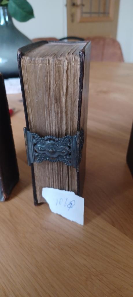 Een vijftal oude bijbels, Ophalen of Verzenden
