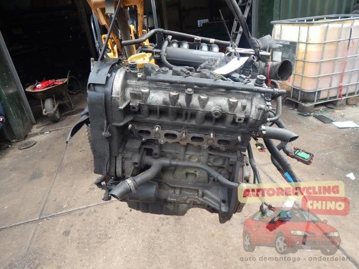 Motor van een Fiat Bravo, Ophalen, Gebruikt, -, -