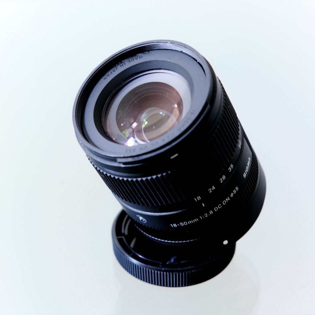 Sigma 18-50mm f/2.8 DC DN Contemporary Fujifilm X-mount, Sigma, Handmatige focus, Ophalen of Verzenden, Zo goed als nieuw