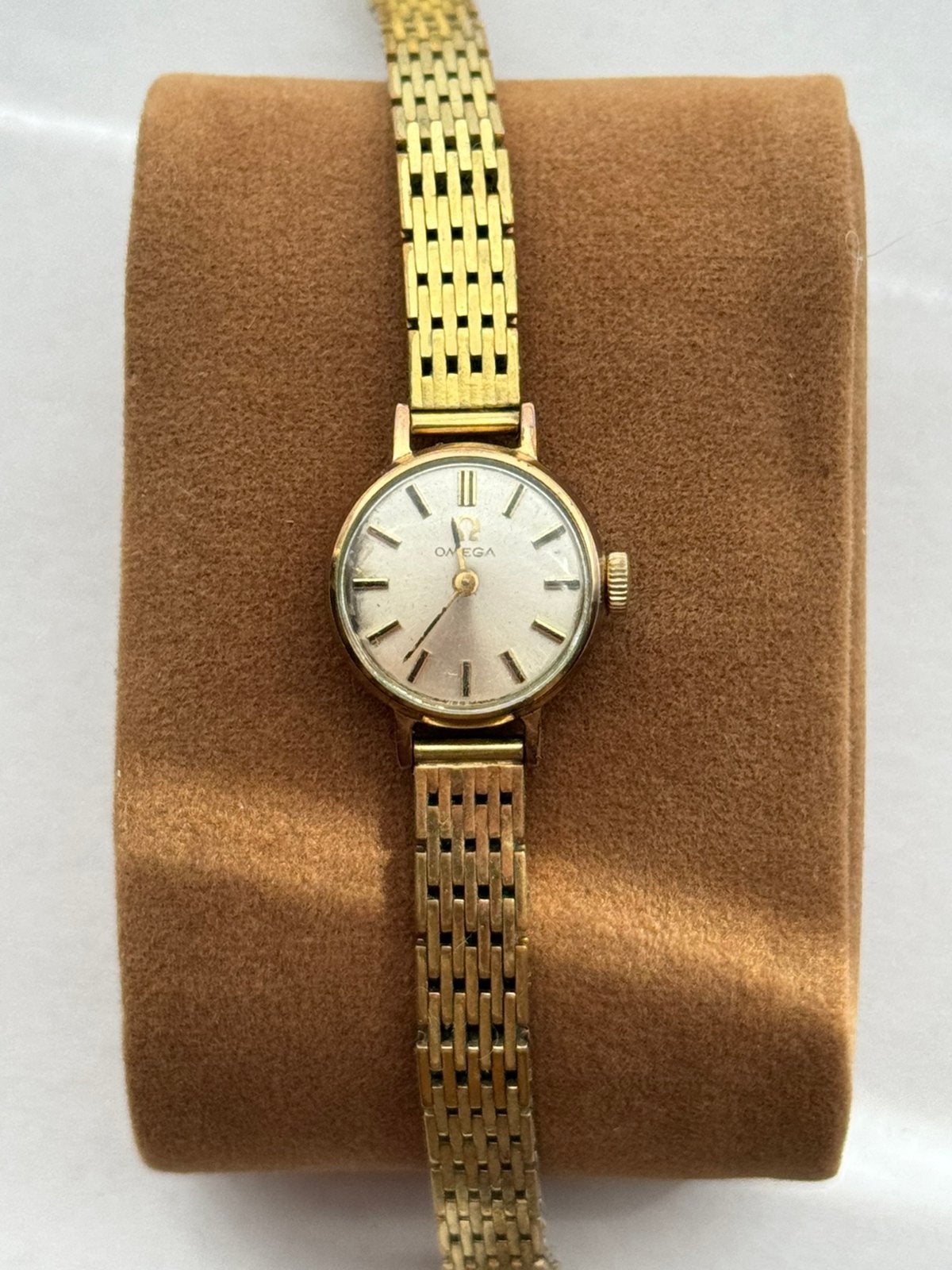 Vintage Omega Dameshorloge –Handopwindbaar Cal. 484 Zwitsers, Overige merken, Gebruikt, Polshorloge, Overige materialen