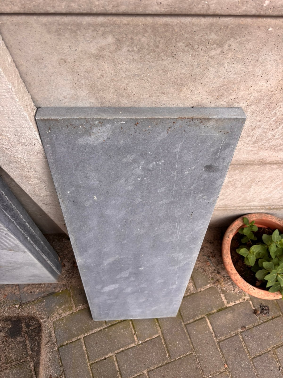 Vietnameese Hardsteen 100x35x3, Ophalen, Zo goed als nieuw, Natuursteen, Terrastegels