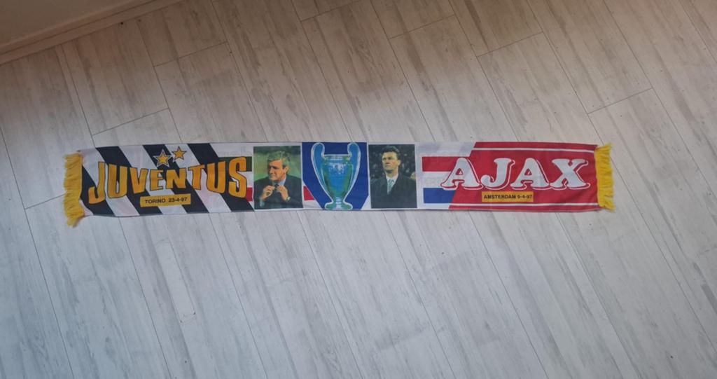 Juventus Ajax sjaal, Ophalen of Verzenden, Zo goed als nieuw, Ajax, Vaantje of Sjaal