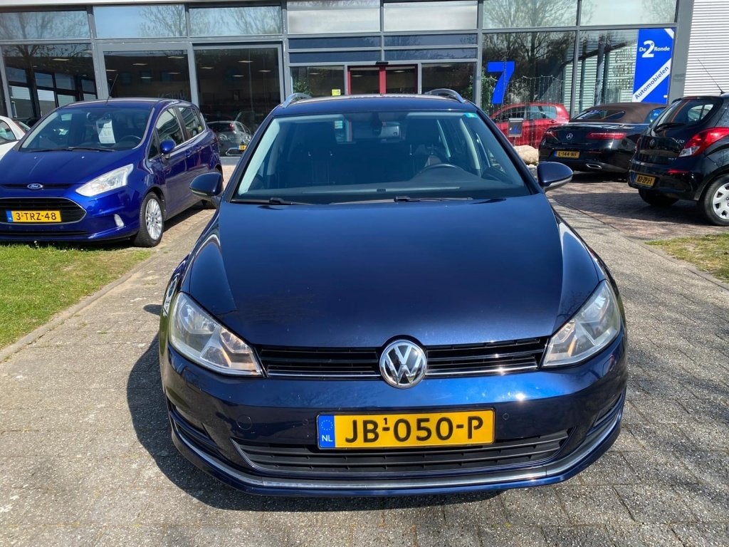 Volkswagen Golf Variant 1.2 TSI Bns Ed Con R AUTOMAAT NW APK, Dealer onderhouden, Gebruikt, Euro 6, 4 cilinders