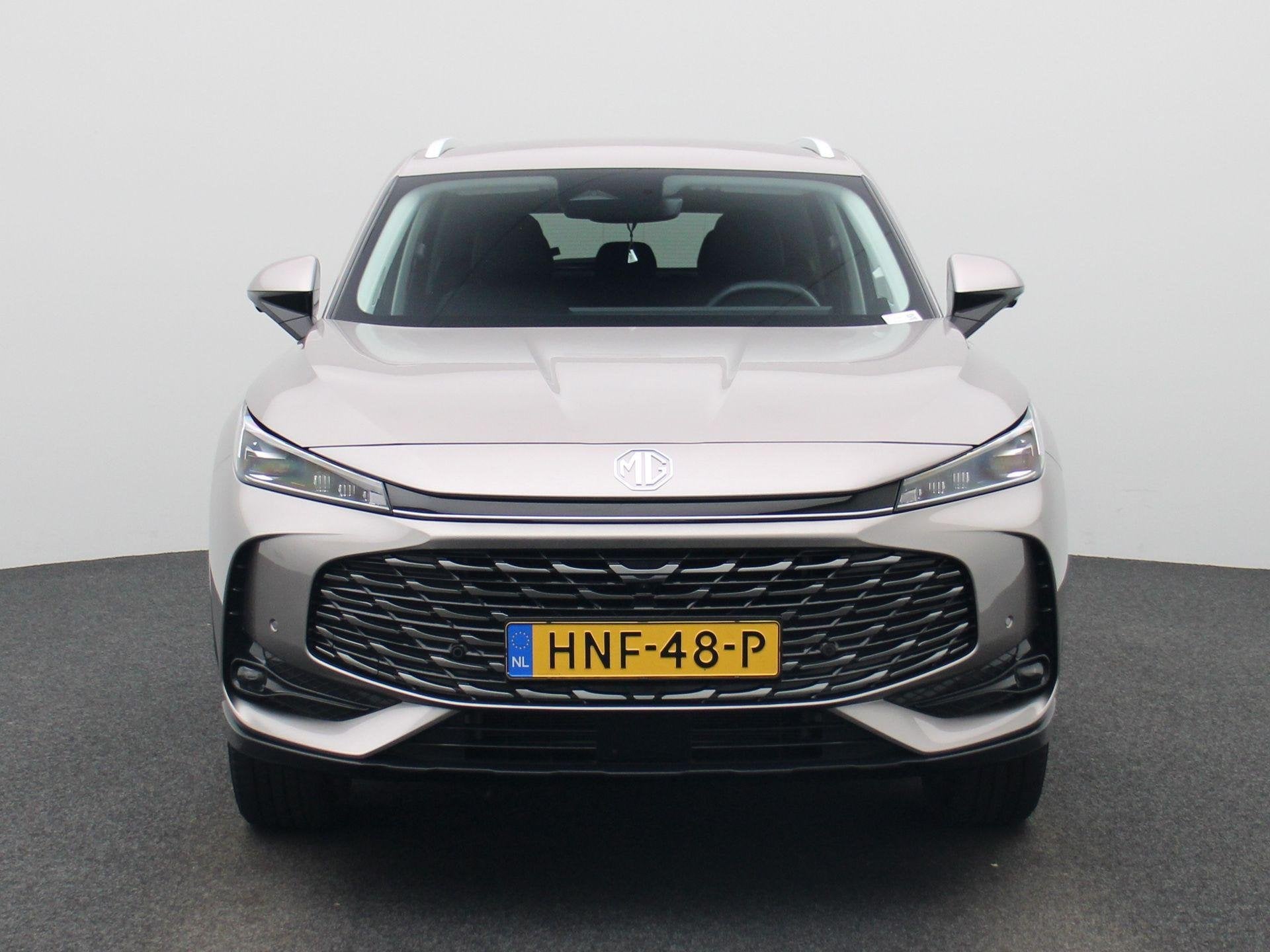 MG HS 1.5 PHEV Aut. Luxury, Auto's, MG, 12 maanden, Stof, Gebruikt, 4 cilinders