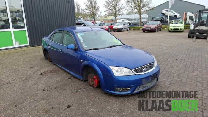 Portier 4Deurs rechts-voor van een Ford Mondeo, Gebruikt, -, Deur, -