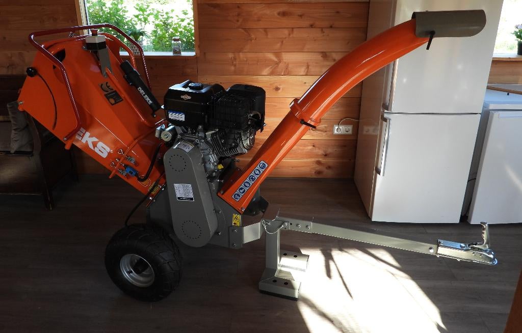 takkenhakselaar DELEKS DK 800, Tuin en Terras, Hakselaars, Ophalen, Zo goed als nieuw, Benzine, Deleks