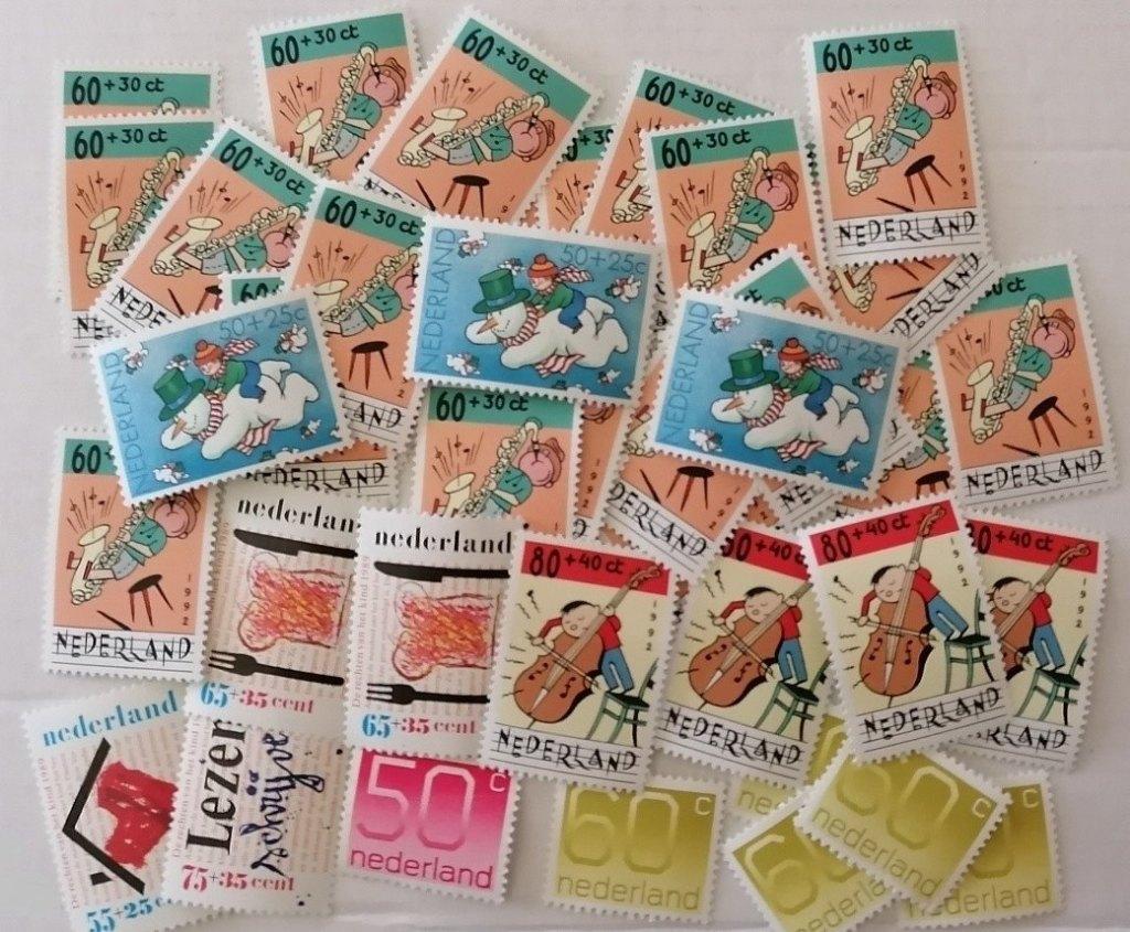 Diversen Kinderpostzegels, Postzegels en Munten, Ophalen, Na 1940, Postfris