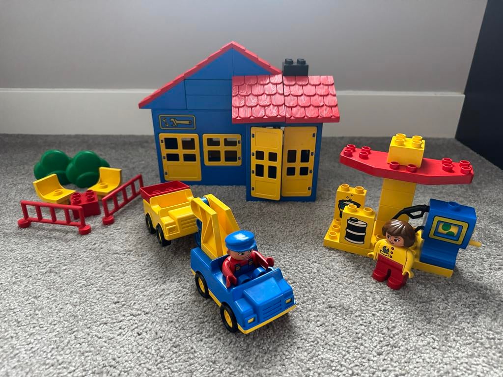 Lego Duplo 2657 garage werkplaats, Inclusief minifiguren, Gebruikt, Overige thema's, Ophalen of Verzenden