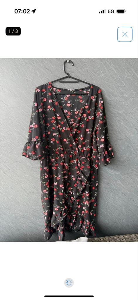 Liz Devy Zwarte Bloemenjurk - Maat XL, Kleding | Dames, Zwart, Maat 46/48 (XL) of groter, Ophalen of Verzenden, Zo goed als nieuw