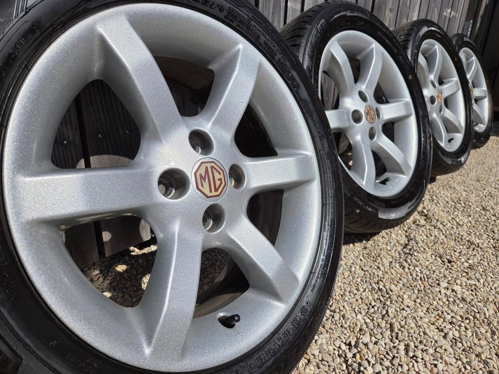 Prachtige set 15" MGF MG TF squarespoke met Falken Ziex, Ophalen, 15 inch, Banden en Velgen, 195 mm