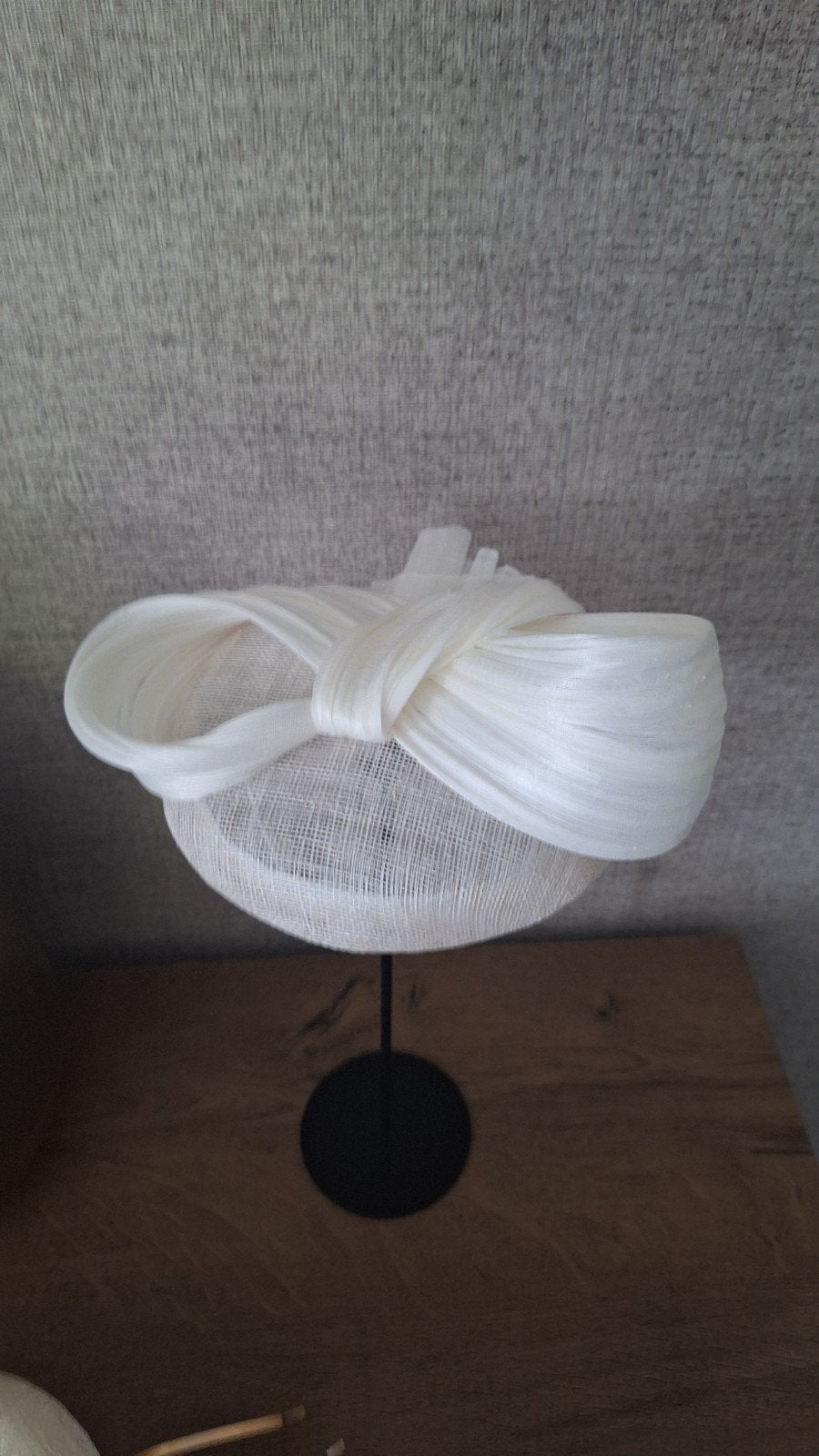 Fascinator wit, Ophalen of Verzenden, Nieuw, One size fits all