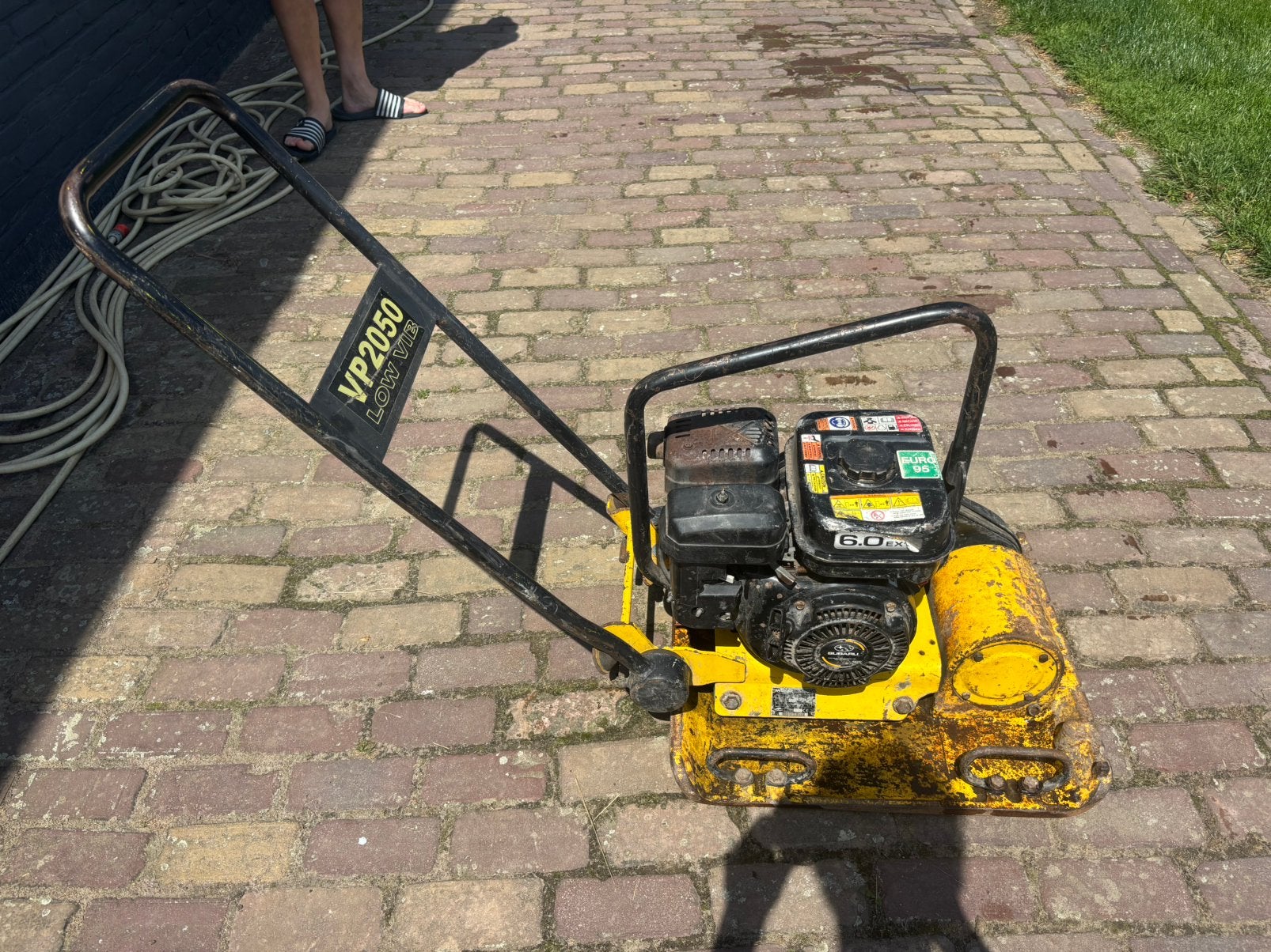 Wacker VP2050R trilplaat, Ophalen, Zo goed als nieuw