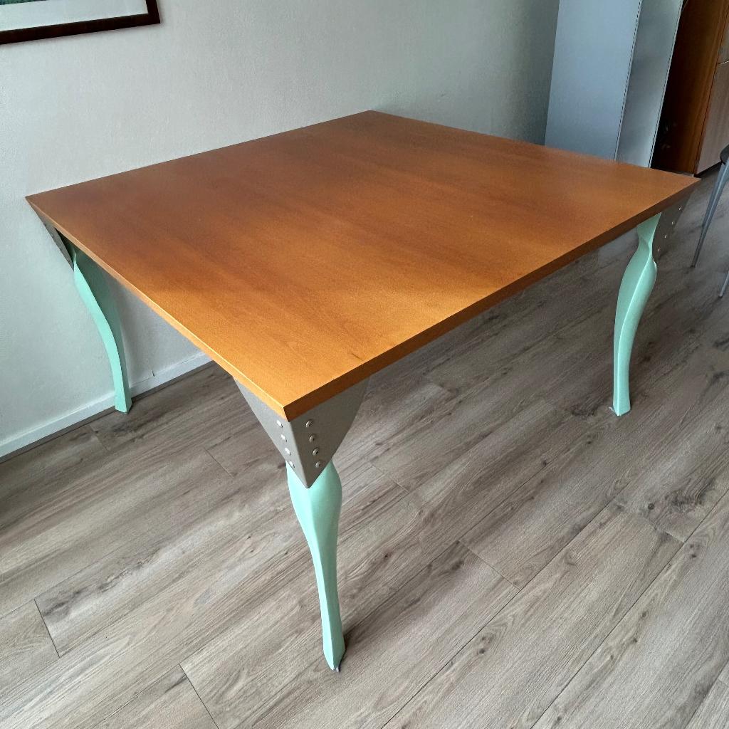 Design - Eettafel van Borek Sipek - serie Scarabas, Ophalen, Overige materialen, Design - Vintage - Memphis, Vierkant