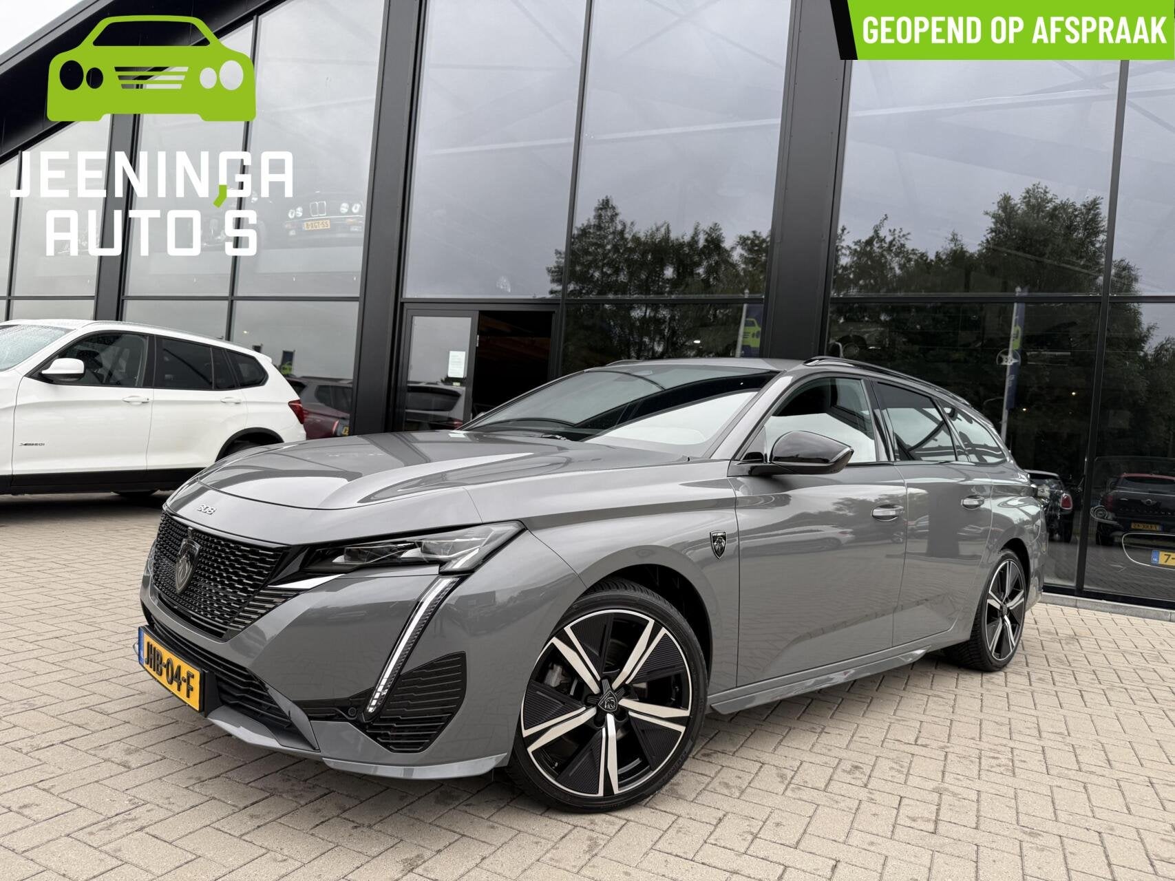 Peugeot 308 SW 1.2 PureTech GT |360Camera|Trekhaak, Gebruikt, 1199 cc, Leder en Stof, 3 cilinders