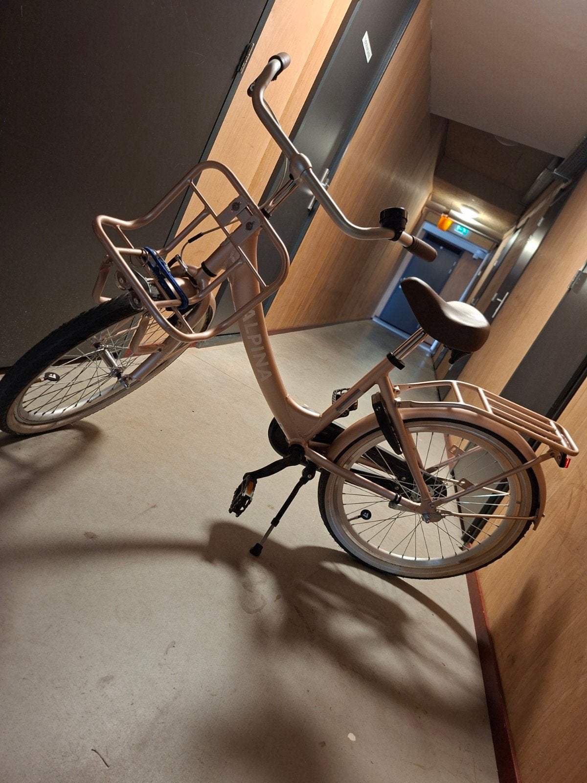 Meisjes fiets €200, Ophalen, 20 inch