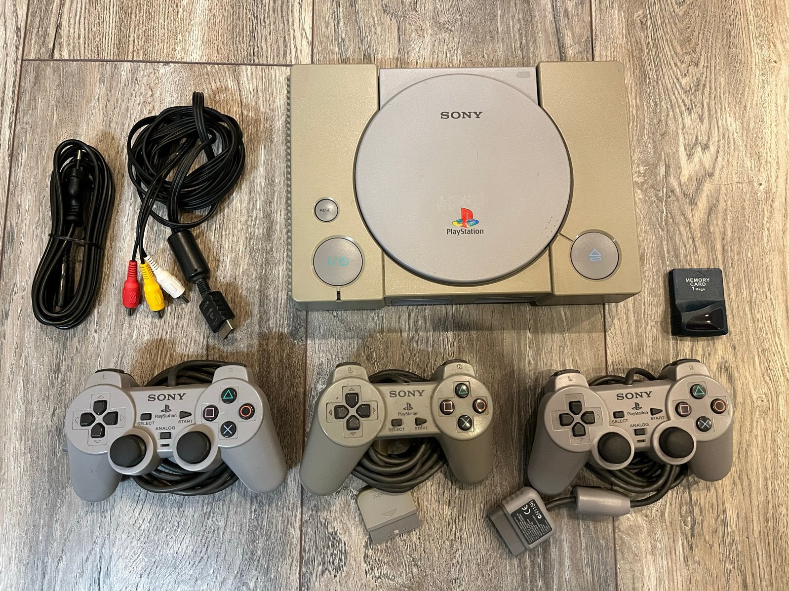 Sony PlayStation 1 (PS1) incl. 3 controllers, Ophalen, Gebruikt, Met 3 controllers of meer, Met geheugenkaart