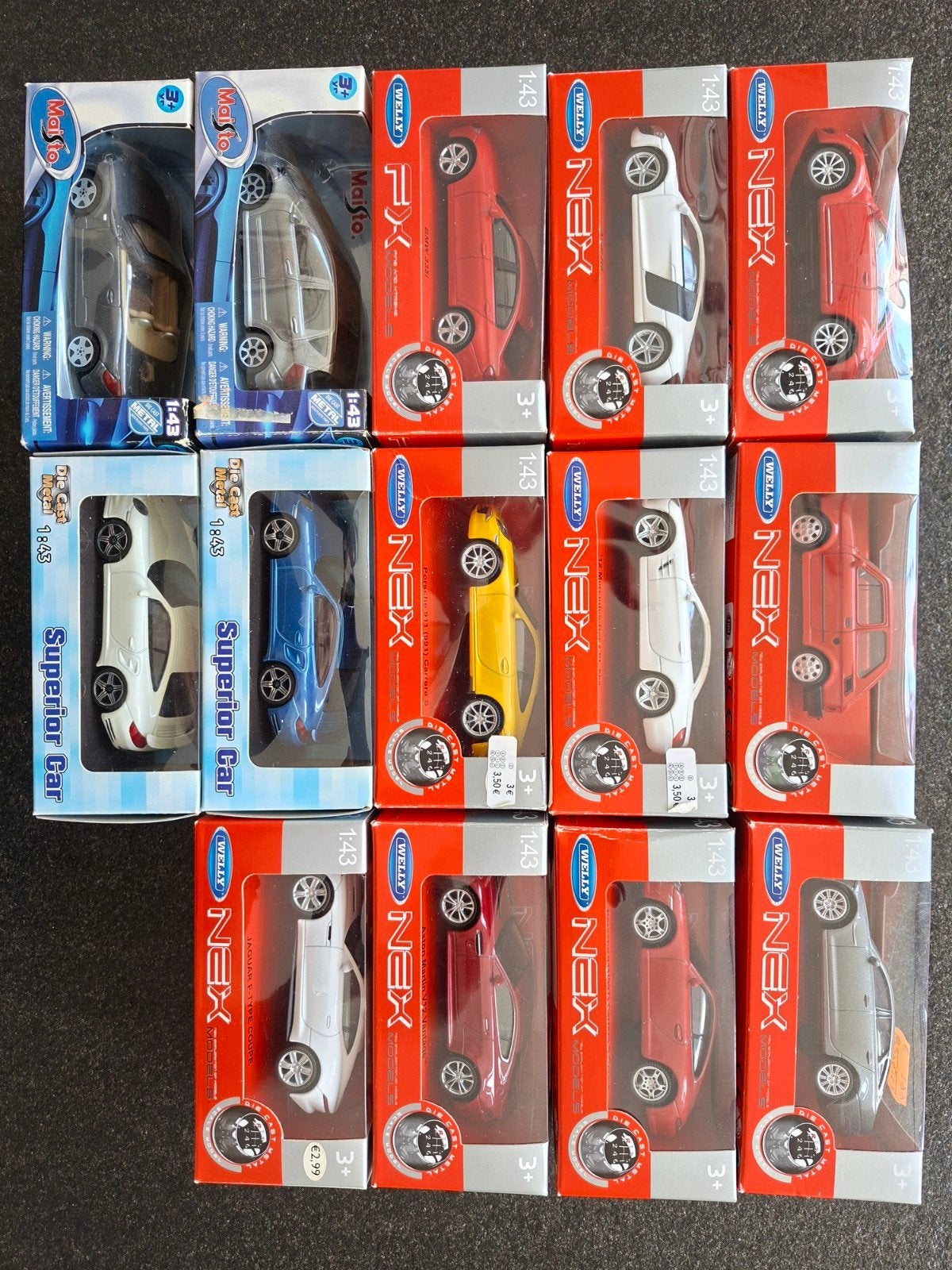 14 modelauto's van Maisto, Welly en Joycity, Hobby en Vrije tijd, Modelauto's | 1:43, Ophalen of Verzenden, Nieuw, Auto, Overige merken
