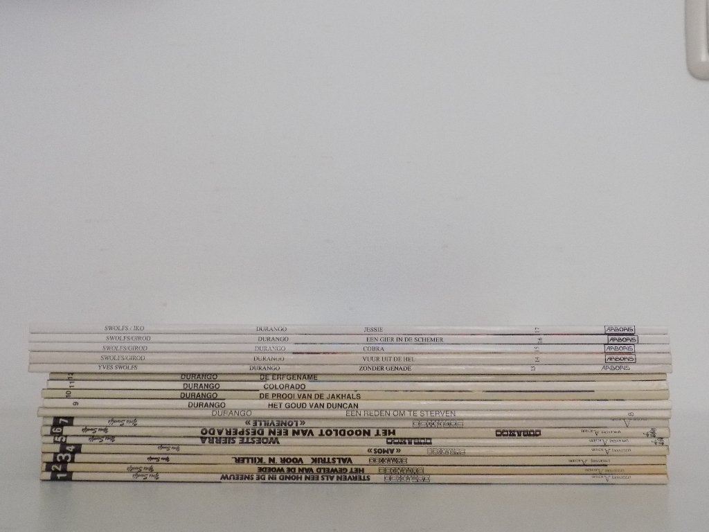 Durango ~ Complete serie 1 t/m 17, Complete serie of reeks, Ophalen of Verzenden, Gelezen