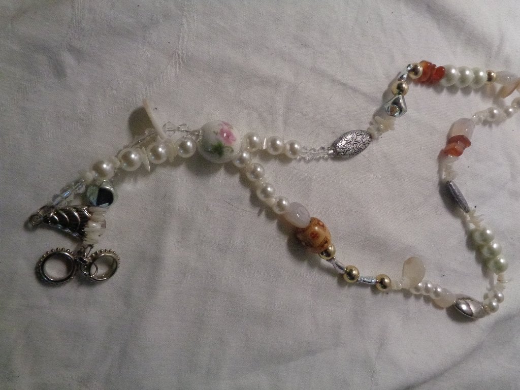 uit porselein amber bergkristal en parels nr k 5325, Sieraden, Tassen en Uiterlijk, Kettingen, Nieuw, Overige materialen, Overige kleuren