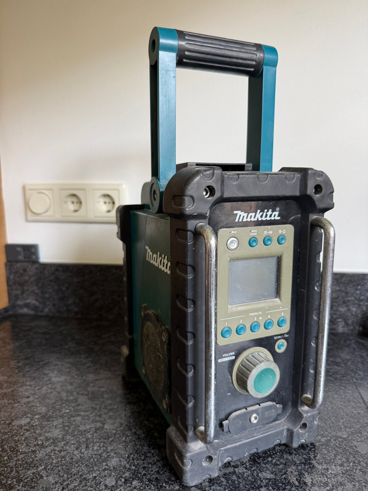 Makita Bouwradio, Audio, Tv en Foto, Radio's, Ophalen, Zo goed als nieuw, Bouwradio