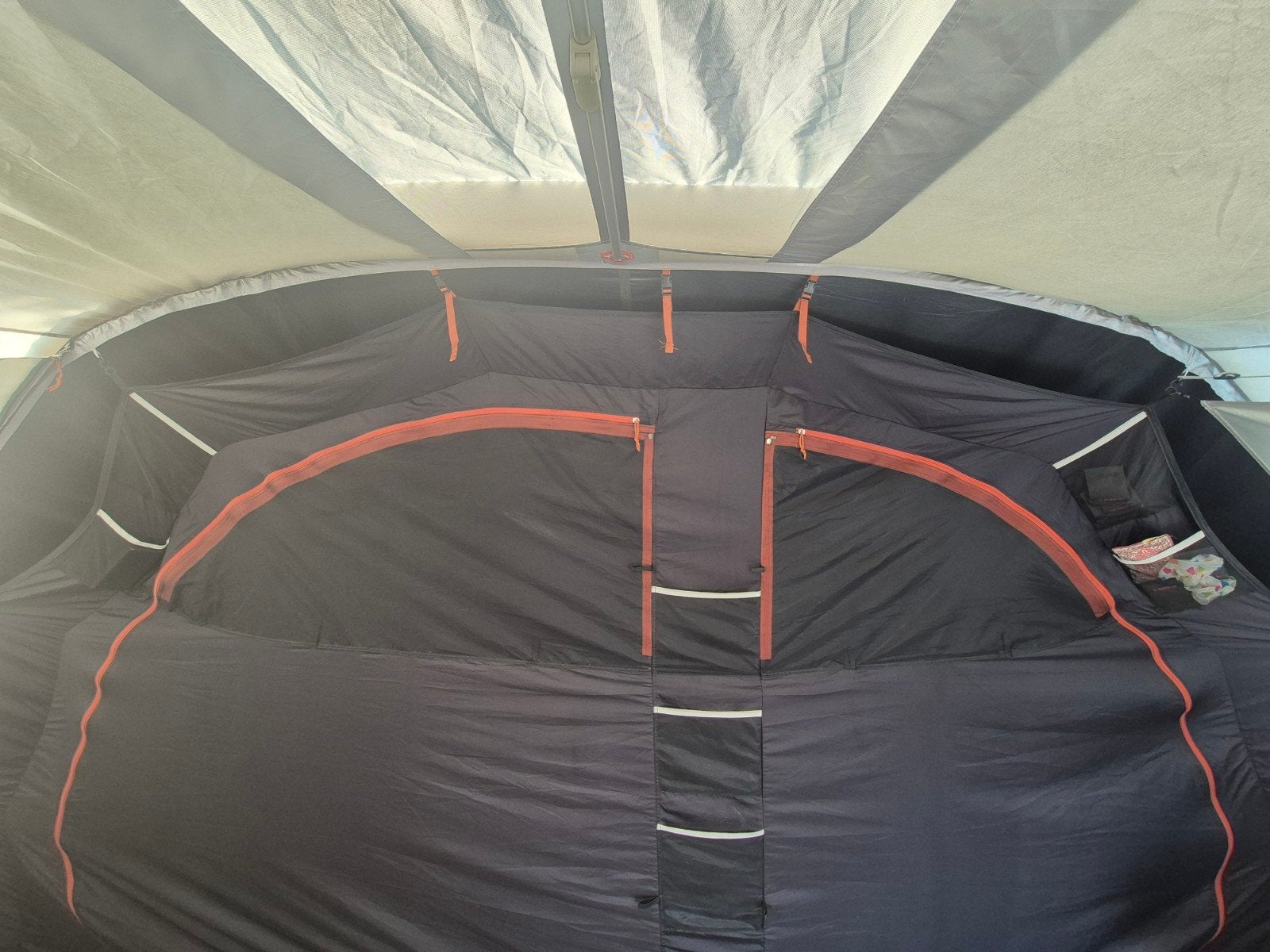 Kampeertent 5 personen Air Seconds 5.2 F&B opblaasbaar, Caravans en Kamperen, Tenten, Ophalen, Zo goed als nieuw, Tot en met 4