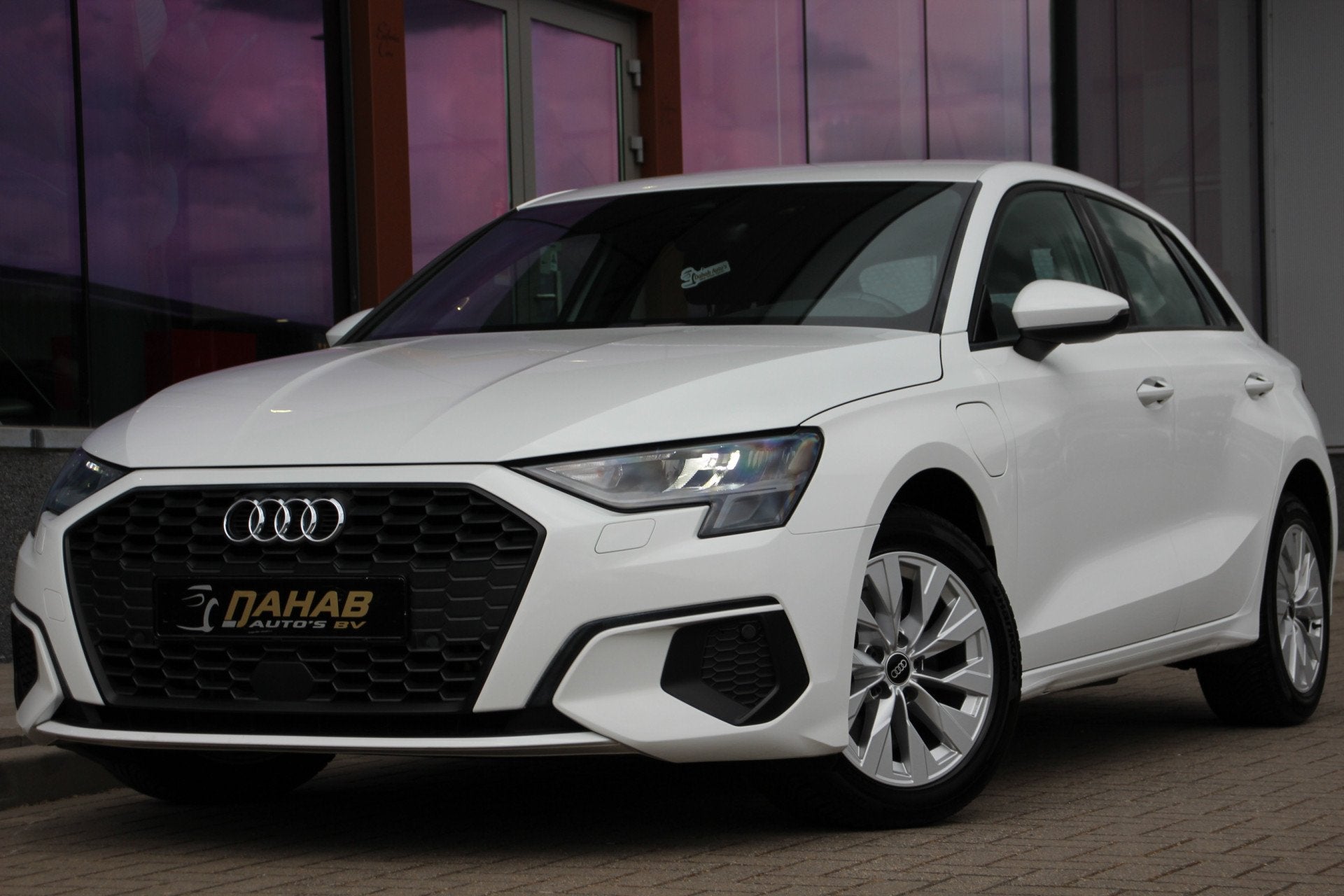Audi A3 Sportback 40 TFSI e Business edition | Cruise | DAB, Stof, Gebruikt, Zwart, 4 cilinders