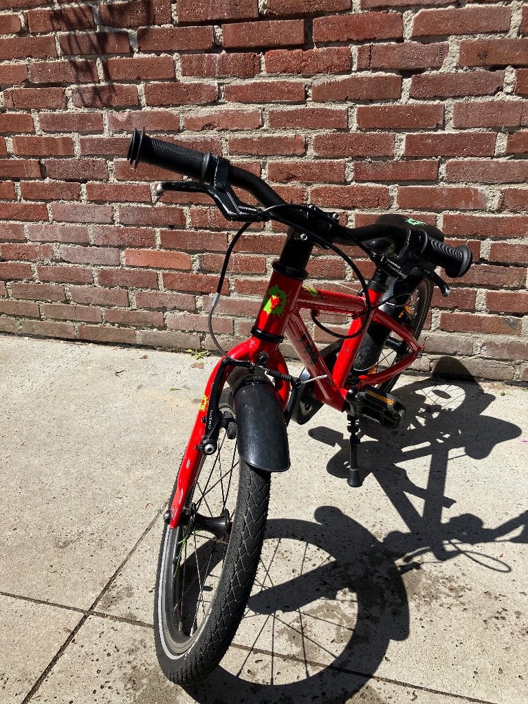 Frog 48 kinderfiets rood - 16 inch wielgrotte (3 à 5 jaar), Ophalen, Frog Bikes, Velgrem, 16 tot 20 inch