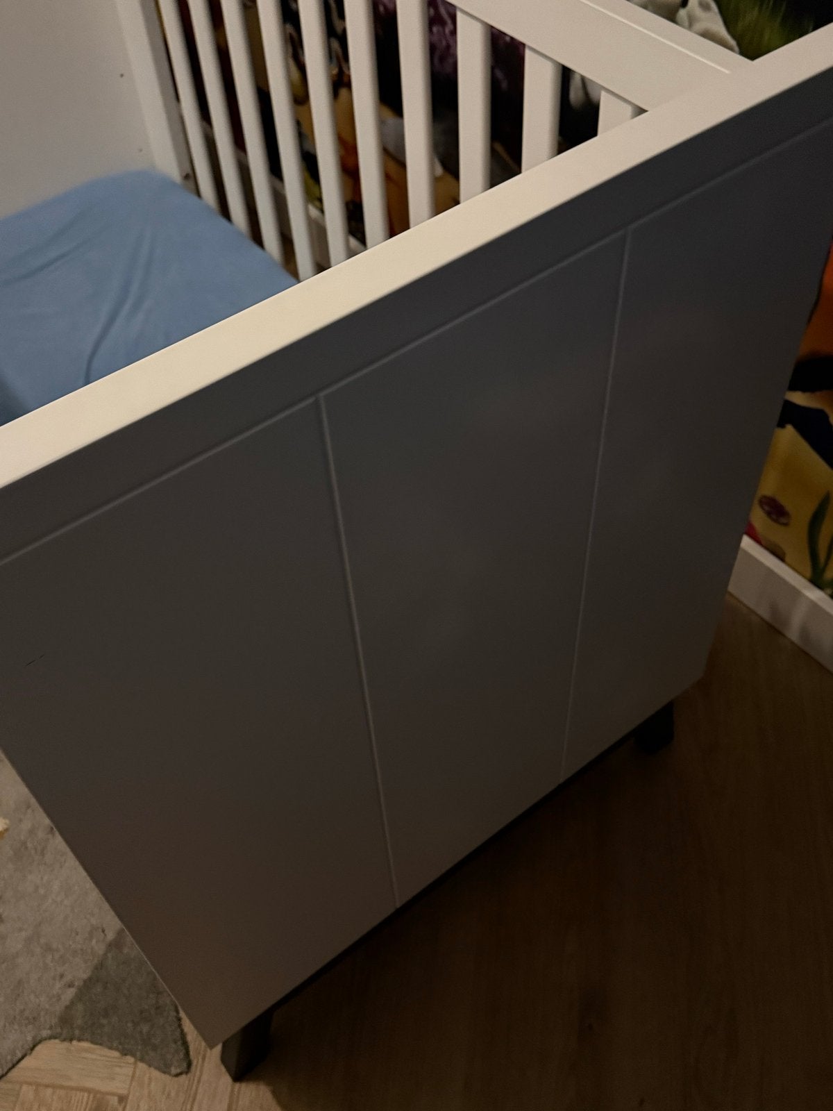 Wit ledikant met verstelbare bodem, Kinderen en Baby's, Babywiegjes en Ledikanten, Gebruikt, Ledikant, Ophalen