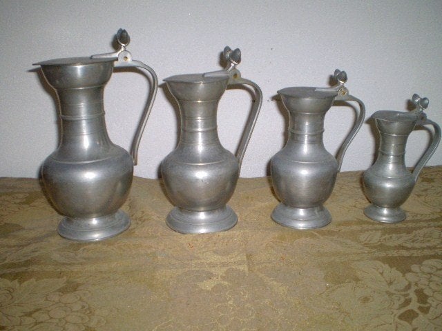 TINNEN EIKELKANNEN, Ophalen of Verzenden