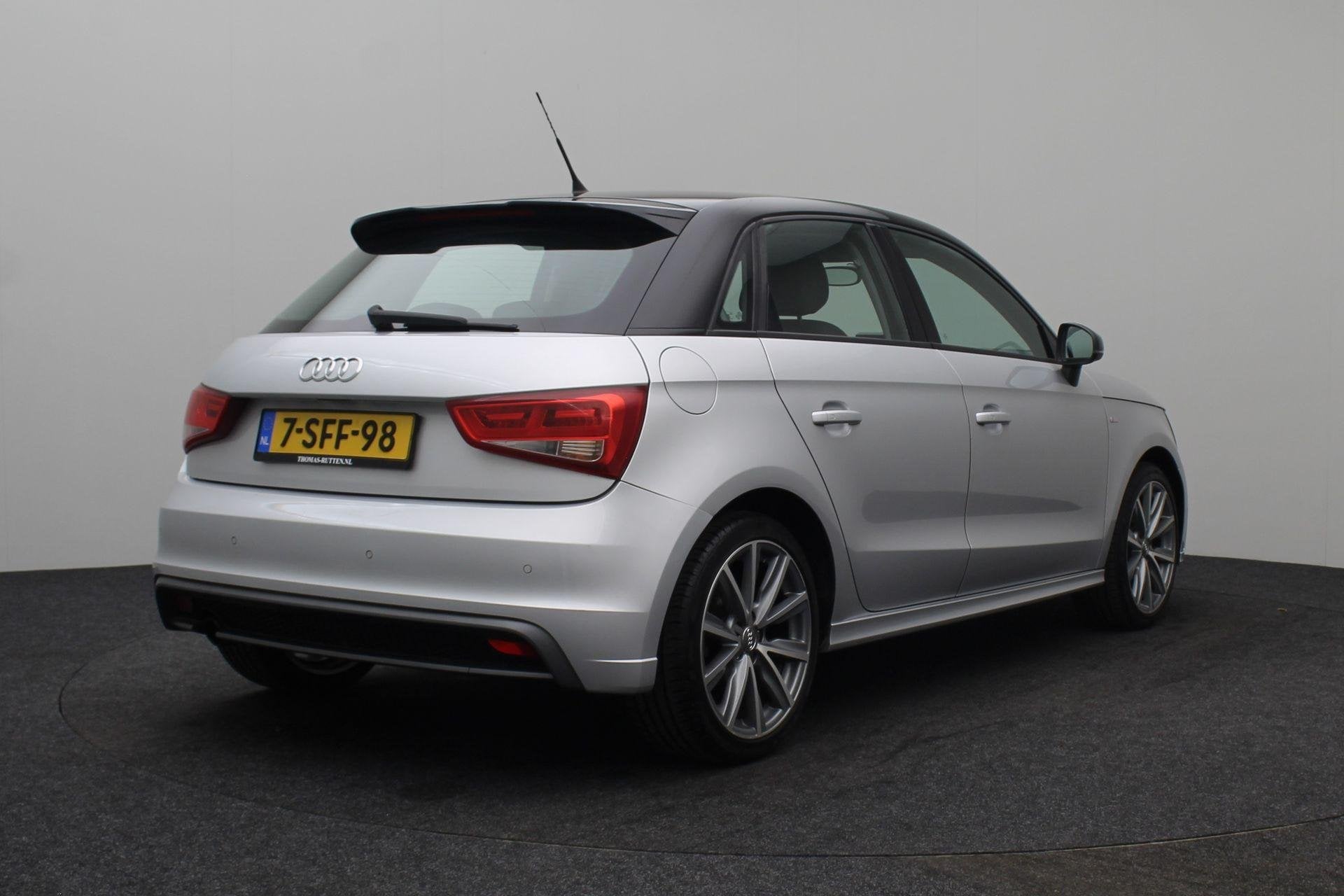 Audi A1 Sportback 1.2 TFSI Admired S-Line 2013 | Airco | Cru, Auto's, Audi, Voorwielaandrijving, Euro 5, Zwart, 4 cilinders