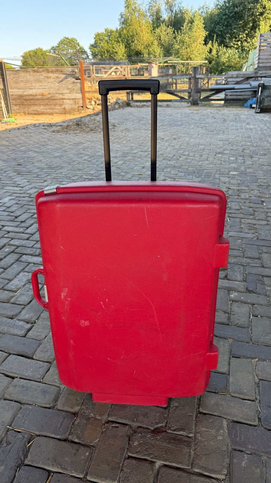 Onverwoestbare Samsonite koffer - Rood, 60 tot 70 cm, Gebruikt, Hard kunststof, Slot