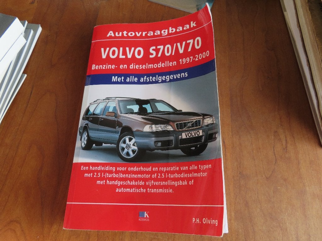 Vraagbaak Volvo S70, Volvo V70 benzine, diesel 1997-2000, Ophalen of Verzenden