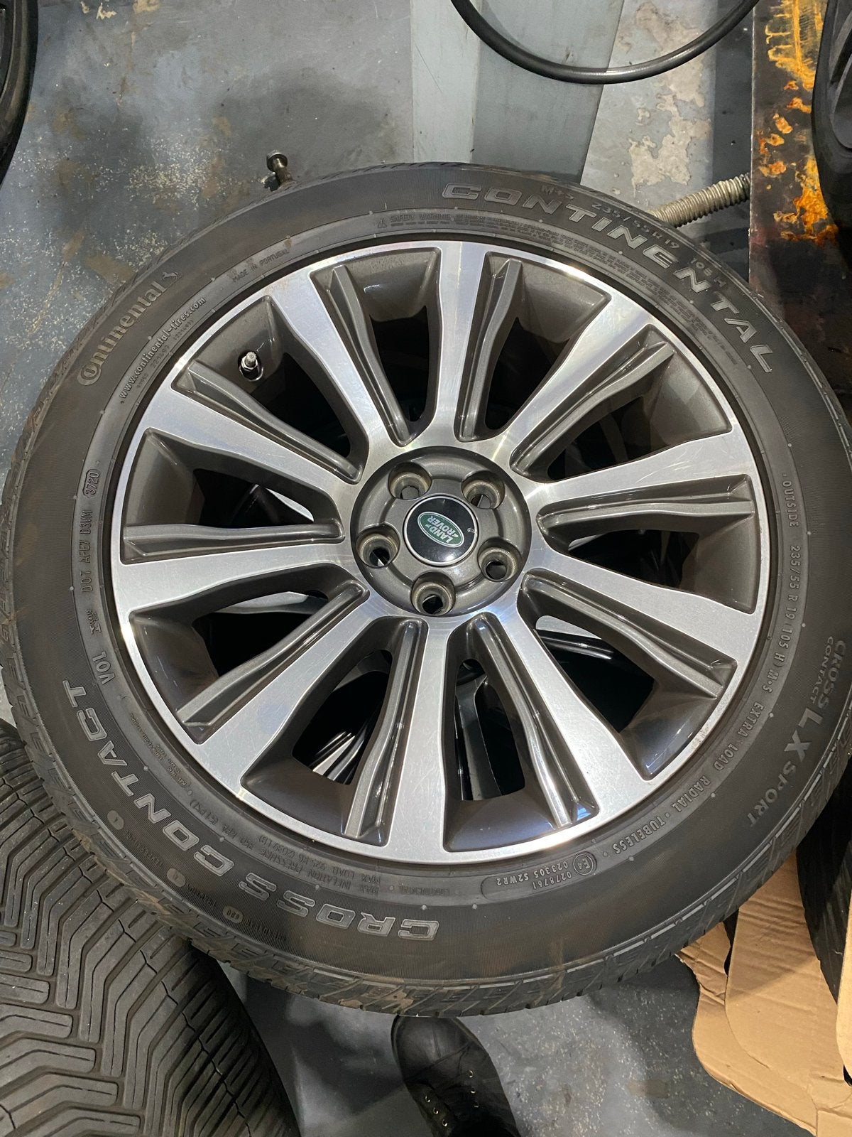 Land Rover Velgen met All Season Banden - 20 inch, Ophalen, Gebruikt, 255 mm, Banden en Velgen