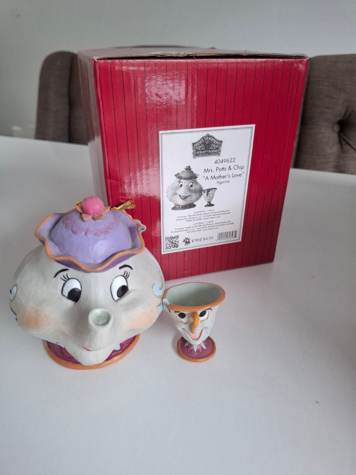 mrs potts & chip traditional, Verzamelen, Disney, Ophalen of Verzenden, Zo goed als nieuw, Beeldje of Figuurtje
