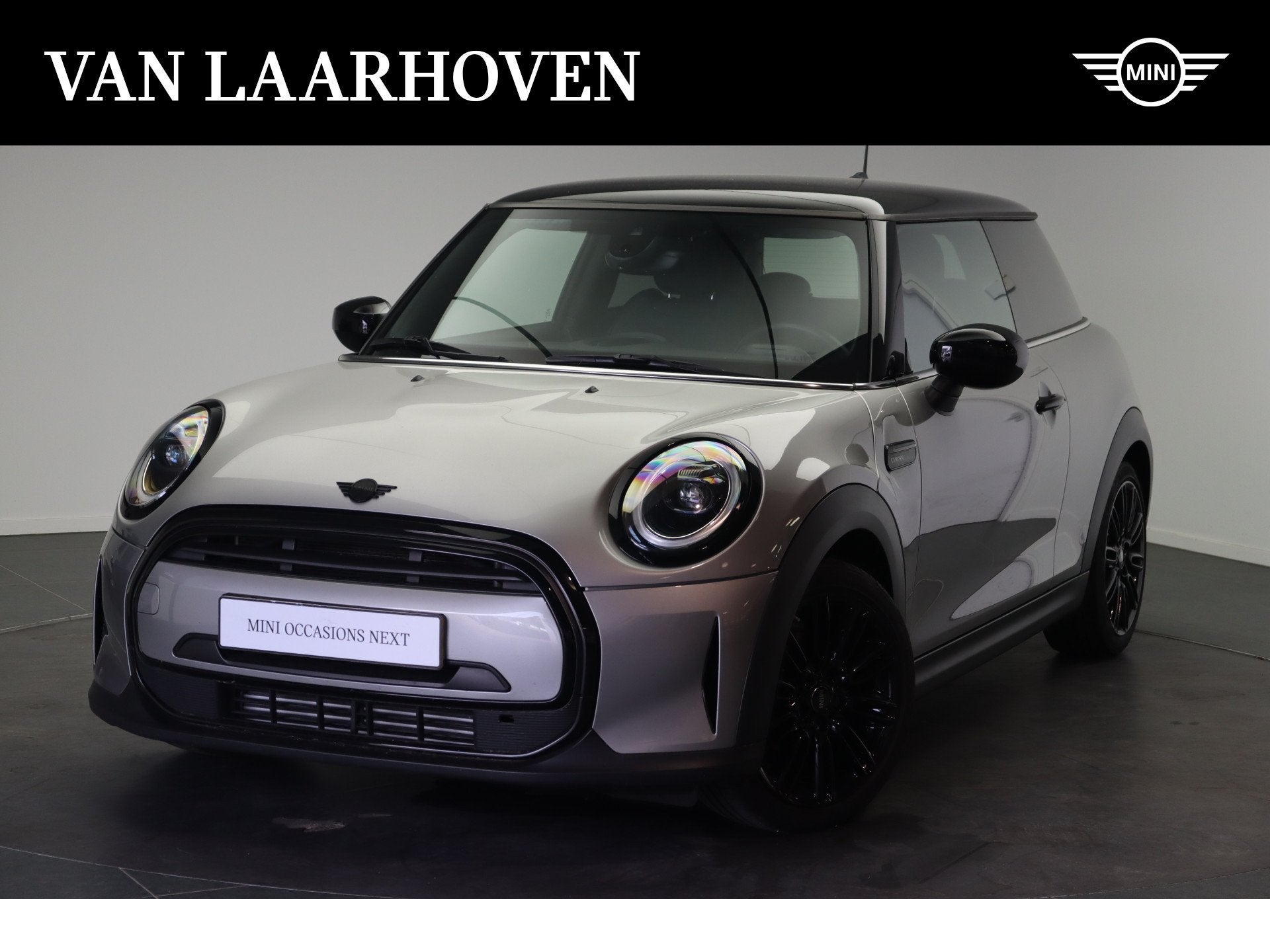 MINI Hatchback Cooper Classic Camden Automaat / Sportstoelen, 136 pk, Gebruikt, Met garantie (alle), 4 stoelen