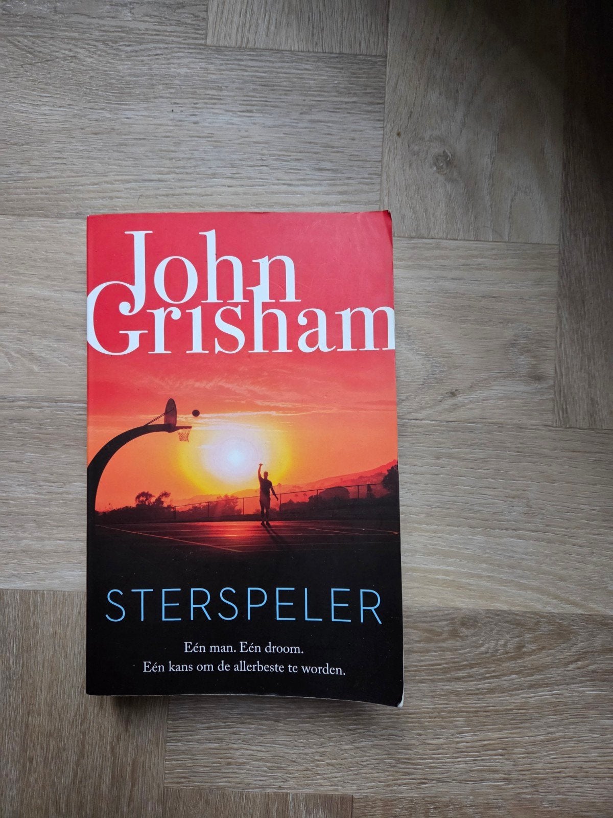 John Grisham - Sterspeler, Boeken, Ophalen of Verzenden, Zo goed als nieuw, John Grisham
