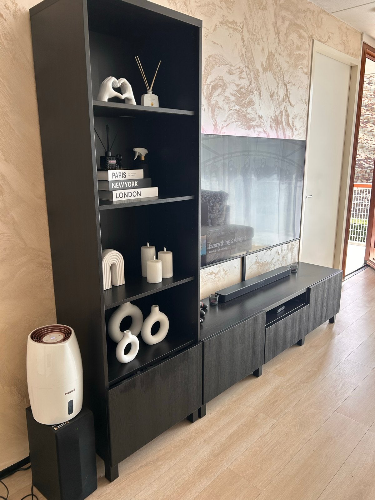 Ikea Besta TV-meubel met kast - Alles in één koop, Gebruikt, 200 cm of meer, Ophalen of Verzenden, 25 tot 50 cm