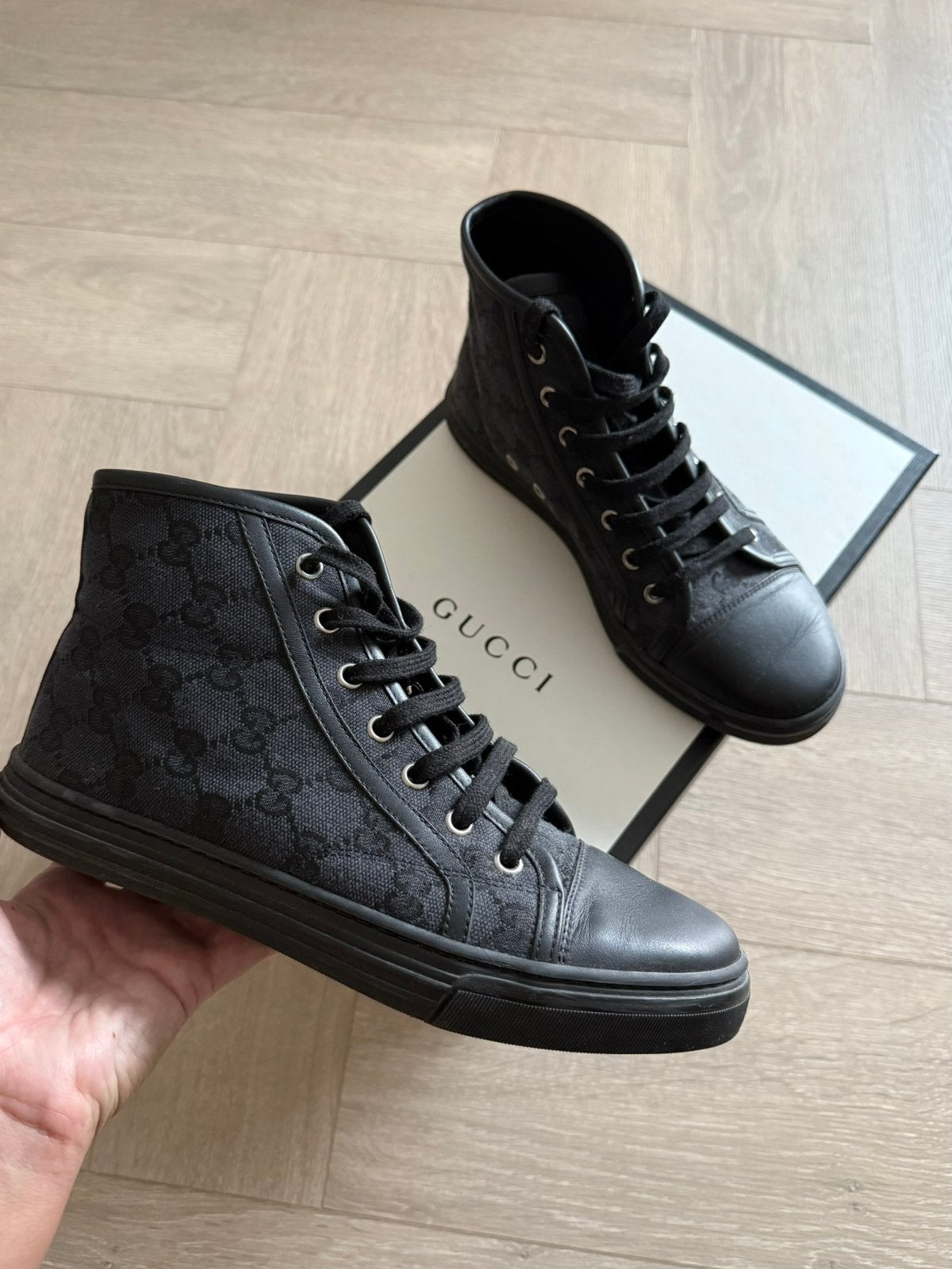 Zwarte Gucci piombo nero sneakers, Zwart, Ophalen of Verzenden, Sneakers of Gympen, Zo goed als nieuw