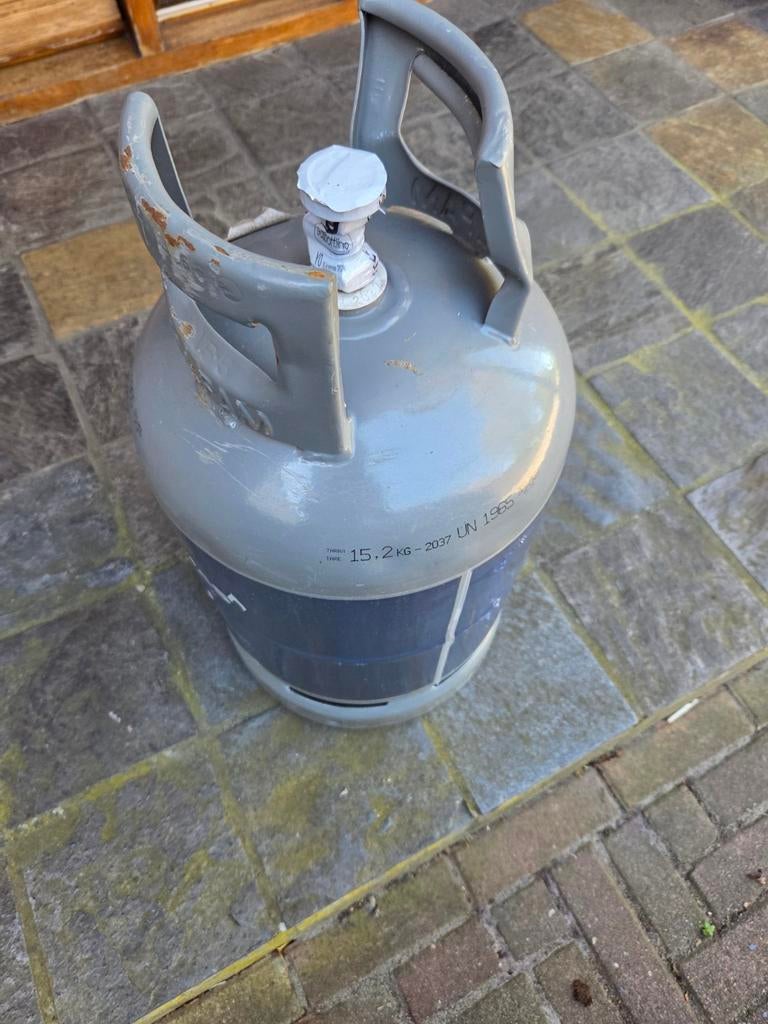 Gasfles vol en verzegeld, 15,2 kg 2037, Caravans en Kamperen, Ophalen