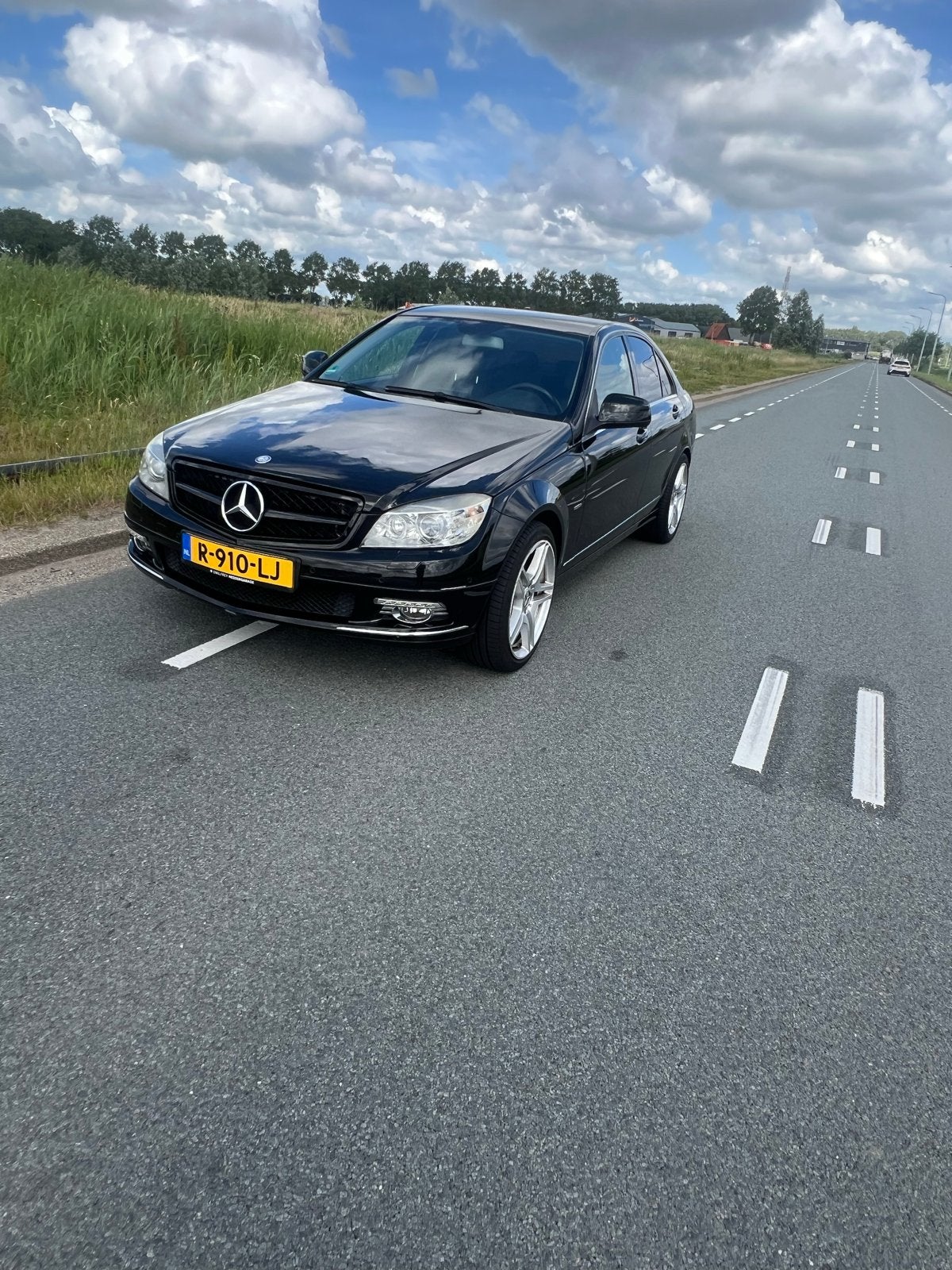 Mercedes-Benz C-Klasse 3.0 C280 AUT Avantgarde Youngtimer, Achterwielaandrijving, 1800 kg, Zwart, Leder en Stof