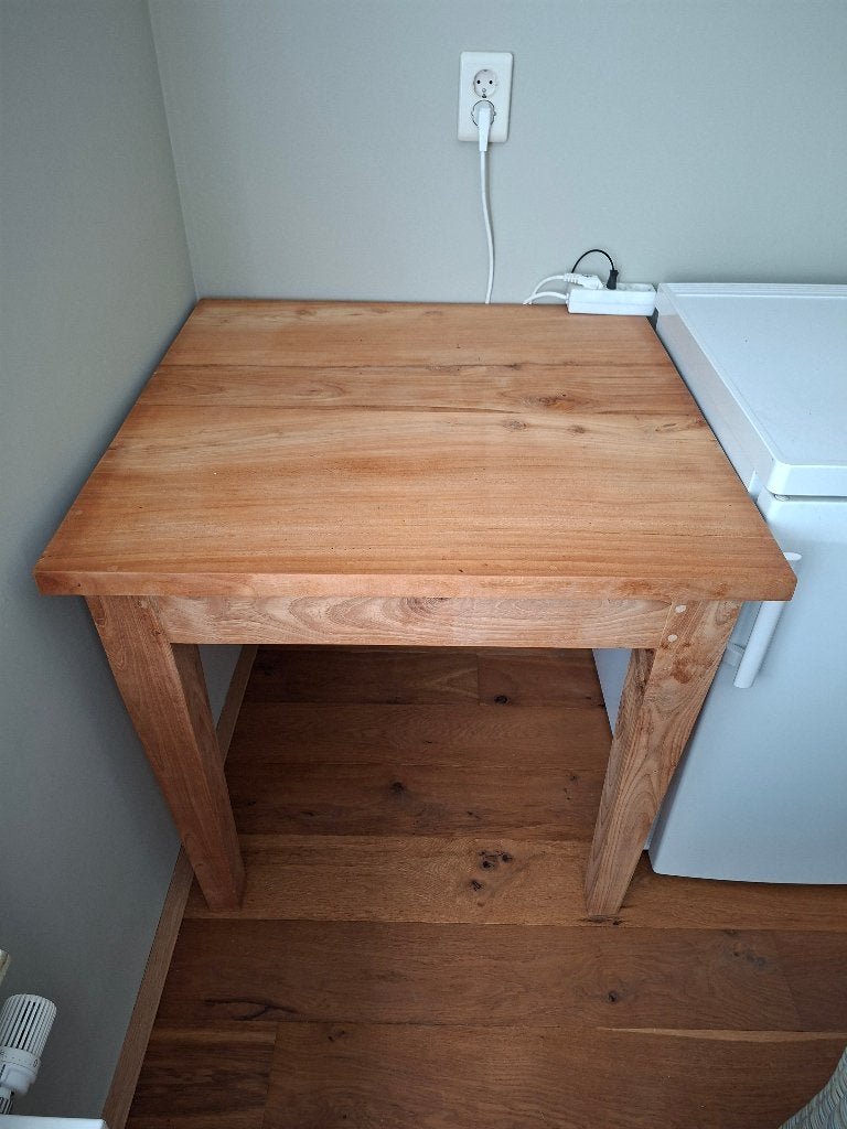 zgan tafel van teakhout voor  binnen of buiten, Tuin en Terras, Ophalen, Zo goed als nieuw, Vierkant, Teakhout