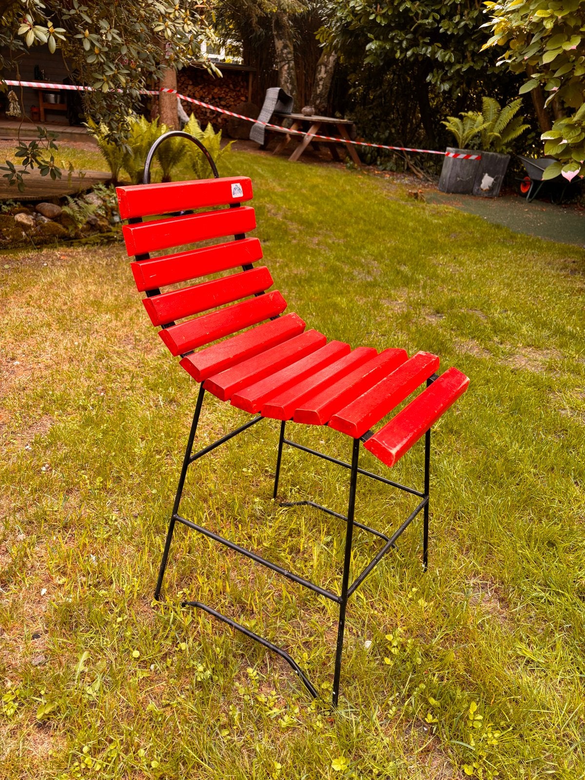 Rode design stoel voor binnen of buiten, Huis en Inrichting, Ophalen, Gebruikt, Eén, Rood