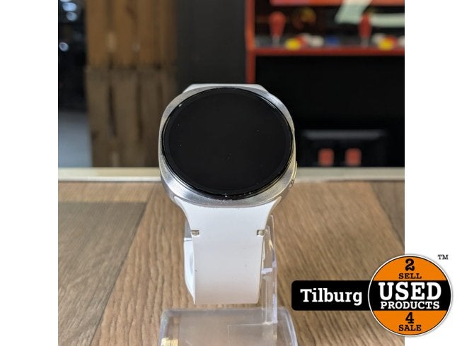 Samsung Galaxy Watch 8 Wit 40MM Incl oplader Nette staat, Samsung, Zo goed als nieuw, Support@Samsung.com, 129, Samsung-ro, Yeongtong-gu
Suwon-si, Gyeonggi-do 16677
South Korea