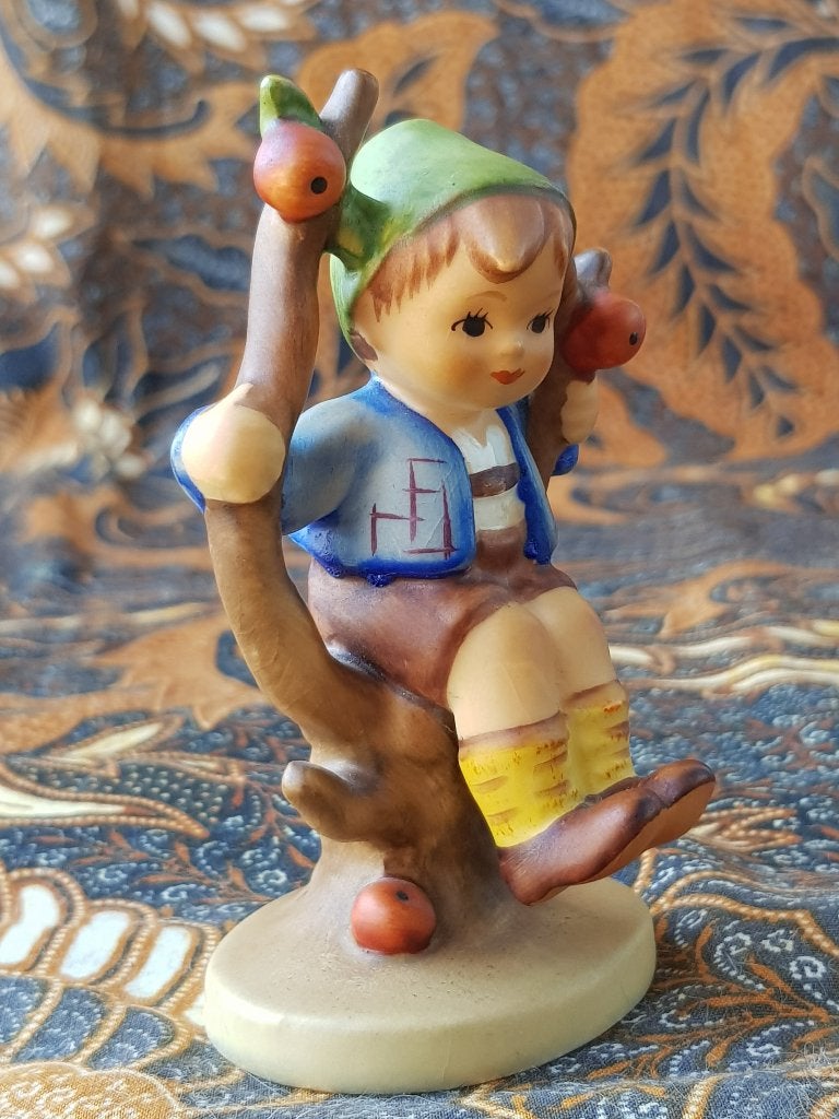 Mooi oud vintage Goebel Hummel beeldje uit Duitsland 9,8 cm., Ophalen of Verzenden