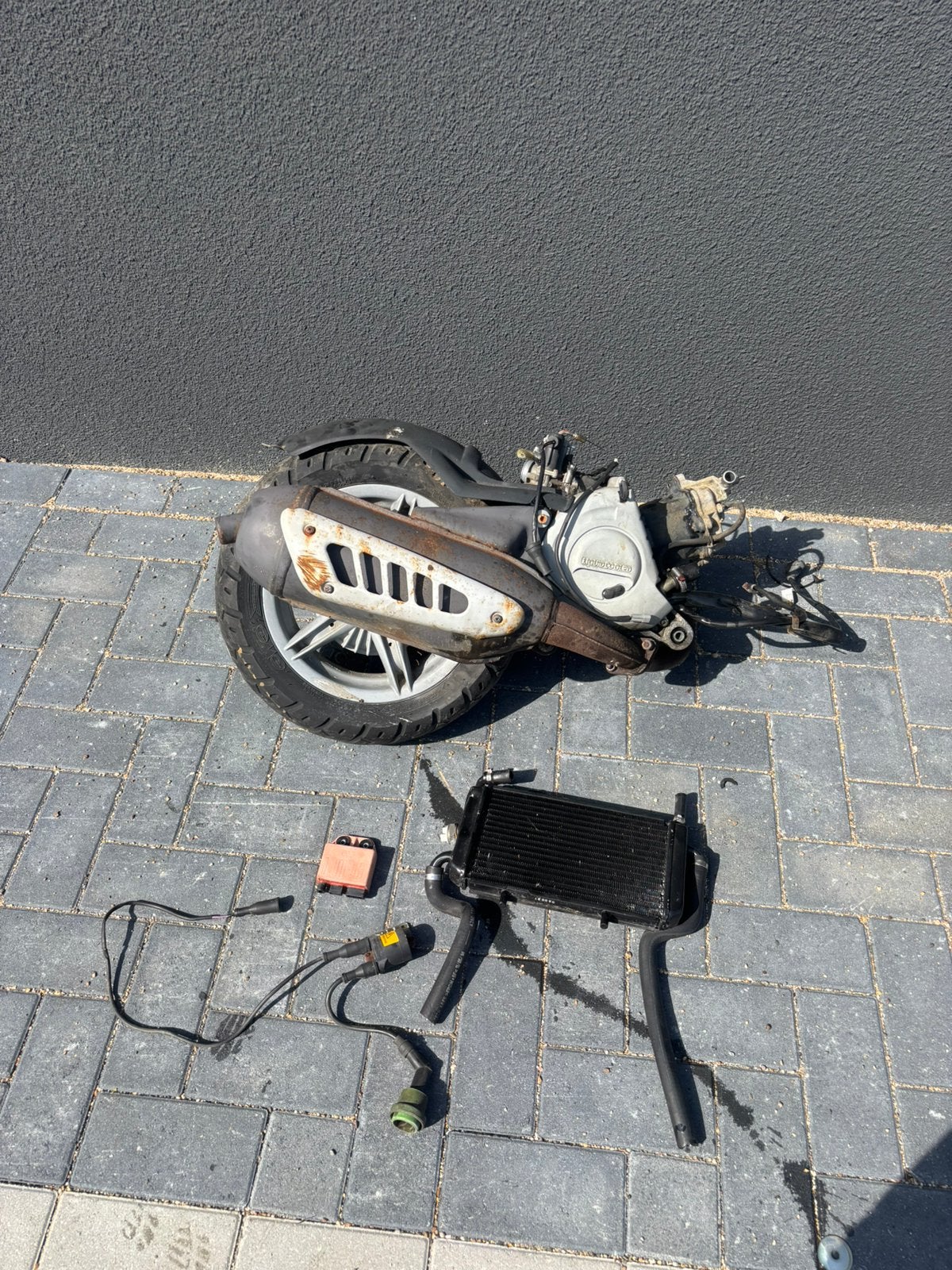 Piaggio hexagon 125 2T LC SM04, Ophalen, Zo goed als nieuw, Blok
