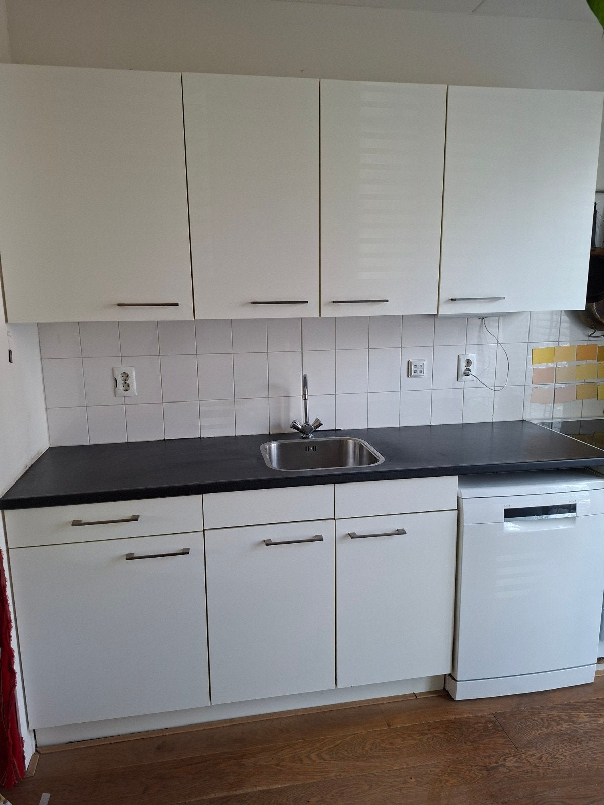 Keller keuken, Ophalen, Gebruikt, Wit, Enkelwandige keuken