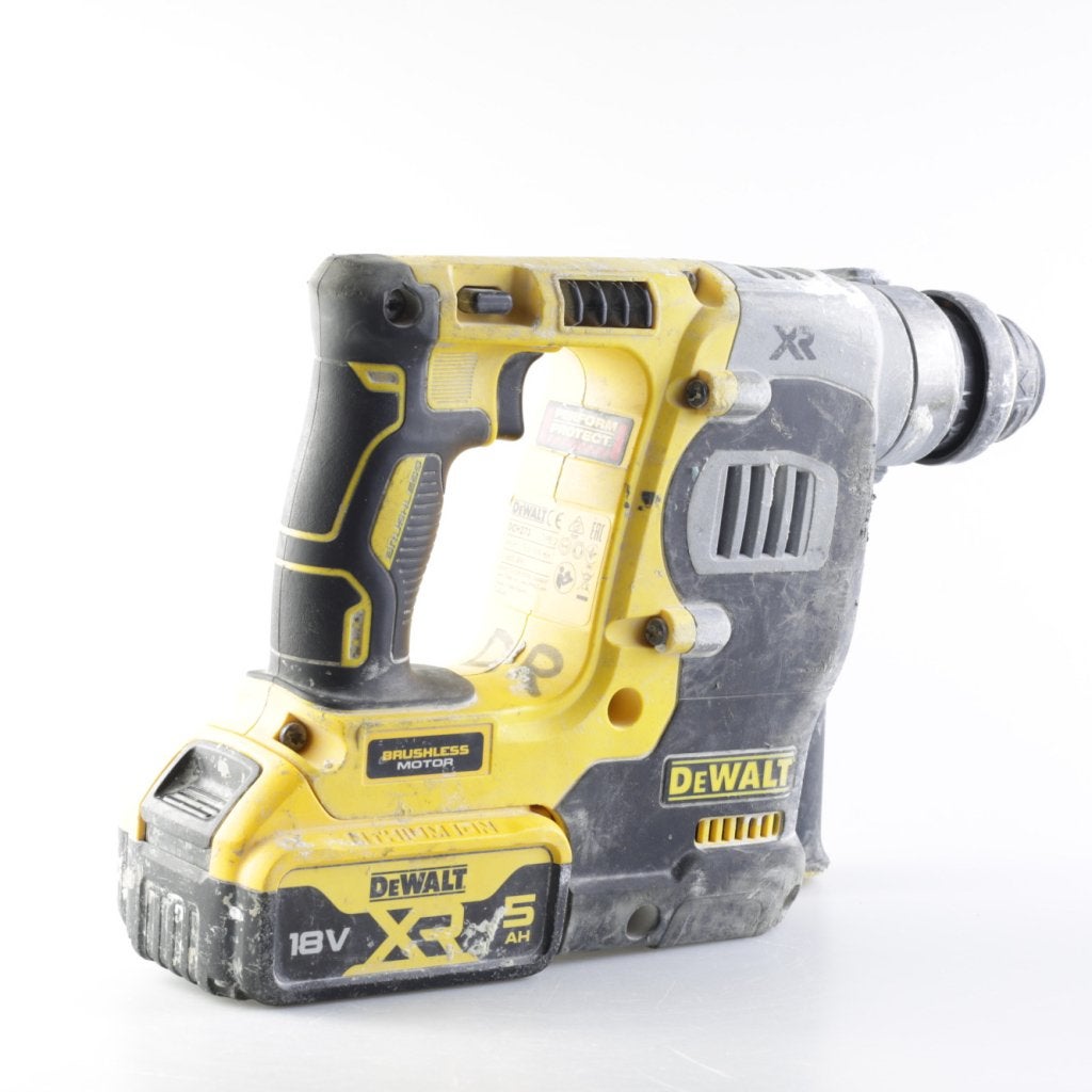 DeWalt Dch273 AccuBoorhamer | Nette staat, Dewalt, Zo goed als nieuw, Support@dewalt.com, 701 E. Joppa Road
Towson, MD 21286
USA